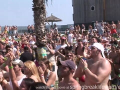 Plage, Blonde, Brunette brune, Collège université, Partouze, Petite amie, Innocente, Fête