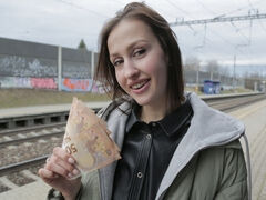 Røv, Brunette, Bus, Hundestilling, Håndjob, Udendørs, Pov, Teenager