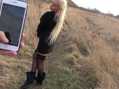 Grosser arsch, Blondine, Blasen, Hundestellung, Handjob, Pov, Tätowierung, Jungendliche (18+)