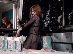 Lola Gatsby alone on bed strips and masturbates