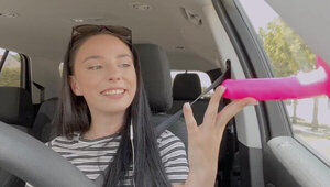 Curvy teen rides dick on the back seat after naughty blowjob