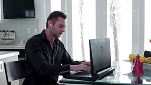 Latina babysitter wants to enjoy an arrangement with him