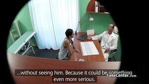 Skinny babe creampied by the doctor