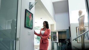 Big boobs realtor is going to get slammed with no shame