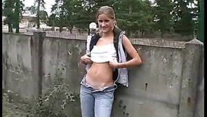 Blond teenager outdoor suck off