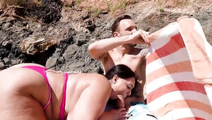 Chubby brunette Jadynn Stone fucking dude on the set