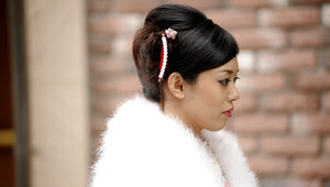 Yuna Satsuki is wearing a kimono while being used by her man