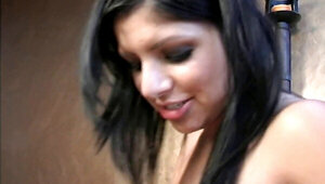 Sativa Rose, Goldie Coxx... enough to create a perfect lez vid