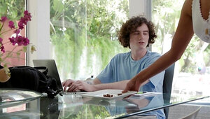 Stacked Latina stepmom welcomes his dick in her hole