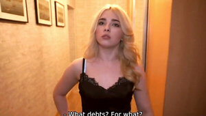 Blondie hairdresser ends up getting fucked for money