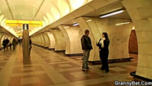 Man picks up busty mature woman in metro