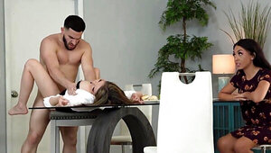 Freeuse fantasy with stepfamily whores getting off