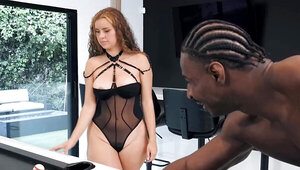 Black man playing games before fucking the thick chick