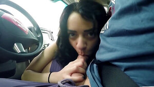 Latina starts passionate oral sex in the stranger's van