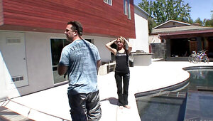 Faye Reagan is a true superstar even in BTS porn movies