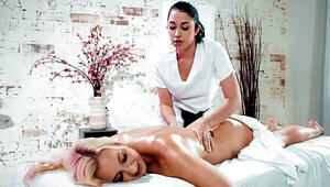 Alex Coal is going to fuck moaning hottie Sophia West