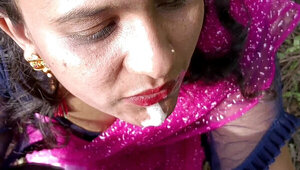 Cumming on the face of the thick Indian MILF outdoors