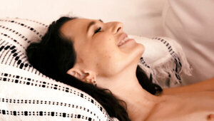 Lexi Luna and Liz Jordan are scissoring in the bedroom