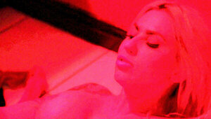 Pussylick super scene with two hotties who demand attention
