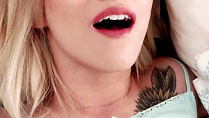 Stepsister with a tight hole wants to get fucked silly