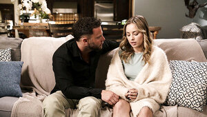 Inked girl is going to bounce on a hard cock in a hot vid