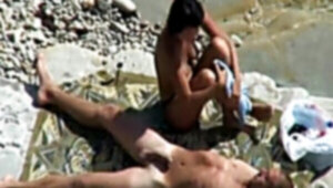 Voyeur Tapes Duo Nailing On Beach