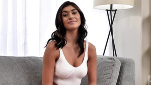 Casting dude is going to get her pussy right off today