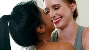 Tense lesbian hottie is going to get easily seduced
