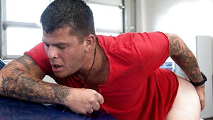 Short hair hottie eating this mechanic's sweaty asshole