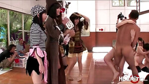 Sexy Japanese cosplayers feature an erotic orgy in their show