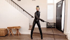 Catsuit hottie gets fucked and enjoys a hot creampie