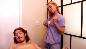 Blond masseuse pleases surprised client with kinky handjob