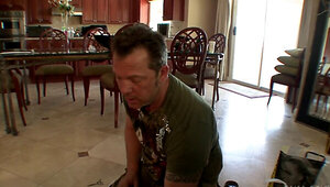 Faye Reagan is a true superstar even in BTS porn movies