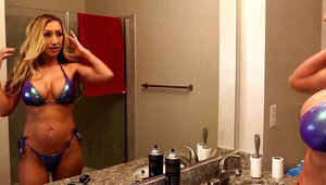 Busty MILF removes her bikini and gets fucked