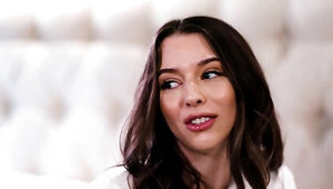 Lily Larimar's coming out ends in a surprise consolation