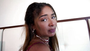 Interracial anal makes the ebony babe to shake and cum