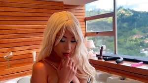 Anal domination for a very curvy blonde Latina babe