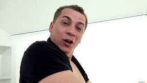 Royal hottie mouth and ass stroked by handsome dude