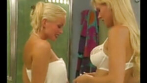 Silvia saint amp keri windsor