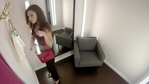 Sexy girl is going to showcase her body in the best way