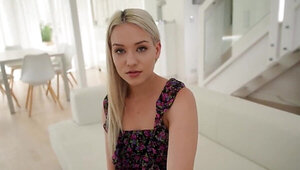 Two women are going to lick pussy and get freaky with sex