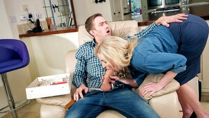 Slutty milf seduces the skinny with a gigantic cock