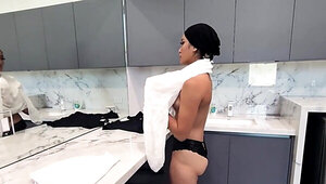 Hijab hotties team up to pleasure that white dick
