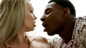 Busty MILF Amber Jayne seems ready for a massive cock