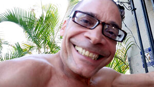 Full-bosomed blonde Amaranta Hank gets shagged outdoors