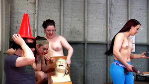 Strapon pleasure session with lots of domination and such