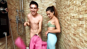 Valentina Lapiedra sucks a big cock and fucks in the bathroom