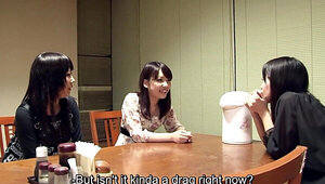 Daring teasing from Japanese women who know what's up