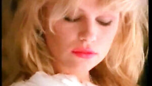 Pamela Anderson - The Ultimate Bare Episodes