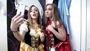 Cosplaying hotties with tight bodies banging stepdads